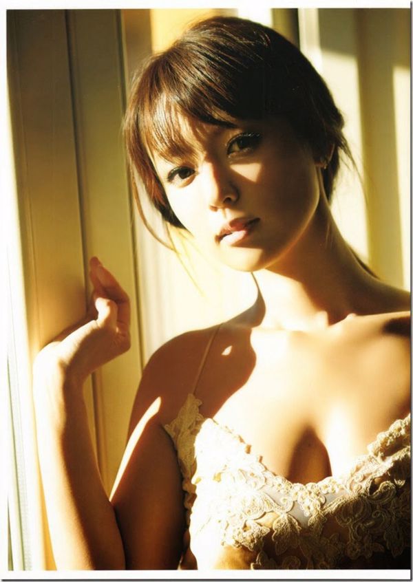 Kyoko Fukada "(un) touch" [Livro de fotos]