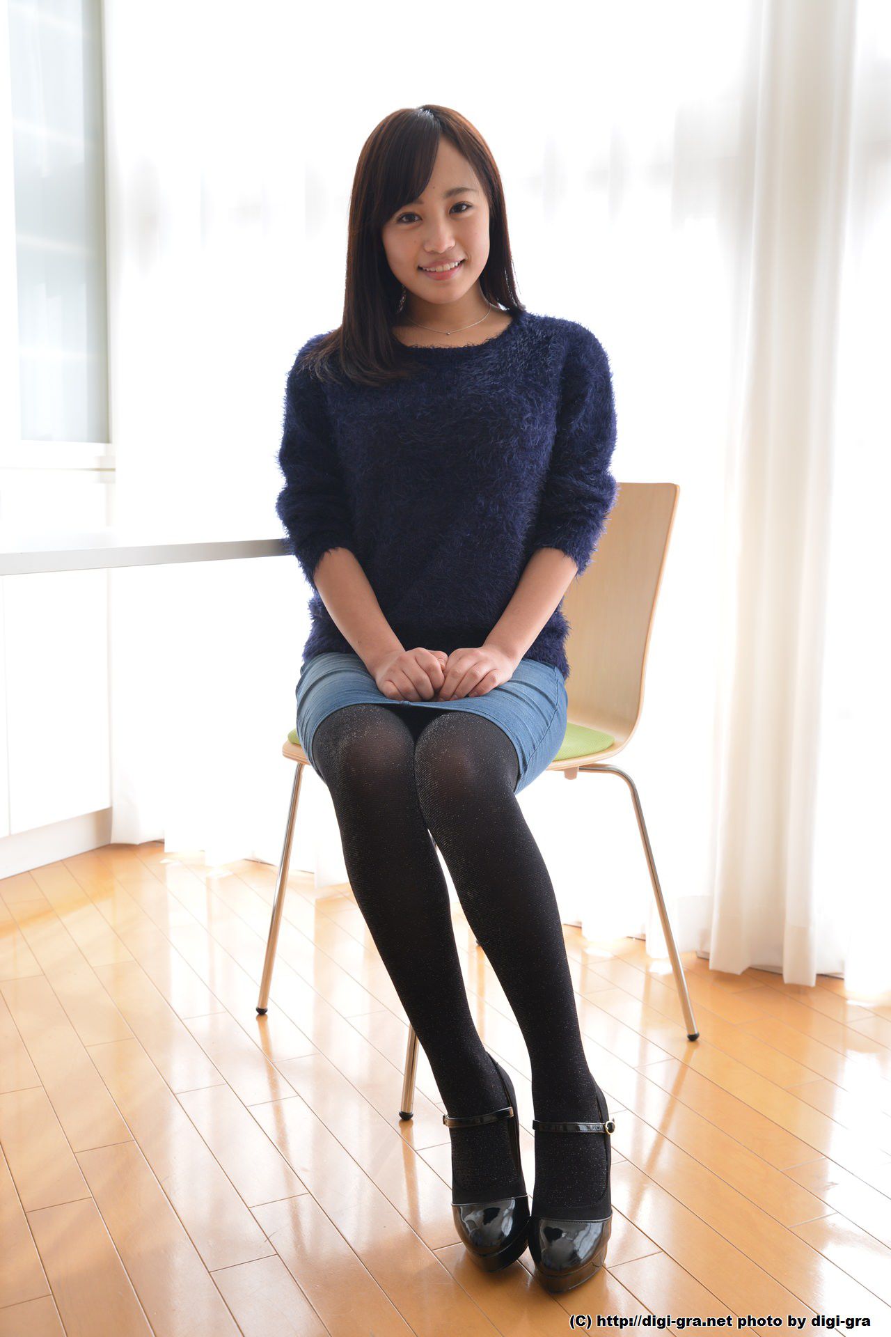 Emi Asano หน้า 1 No.51f236