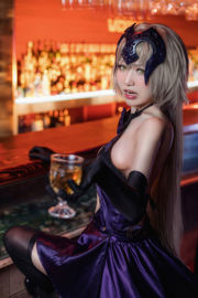 [Net Red COSER] Meat House - Holy Night Dinner