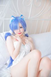 [Celebridade da Internet COS] Sally Dorasnow - Rem White Kitty