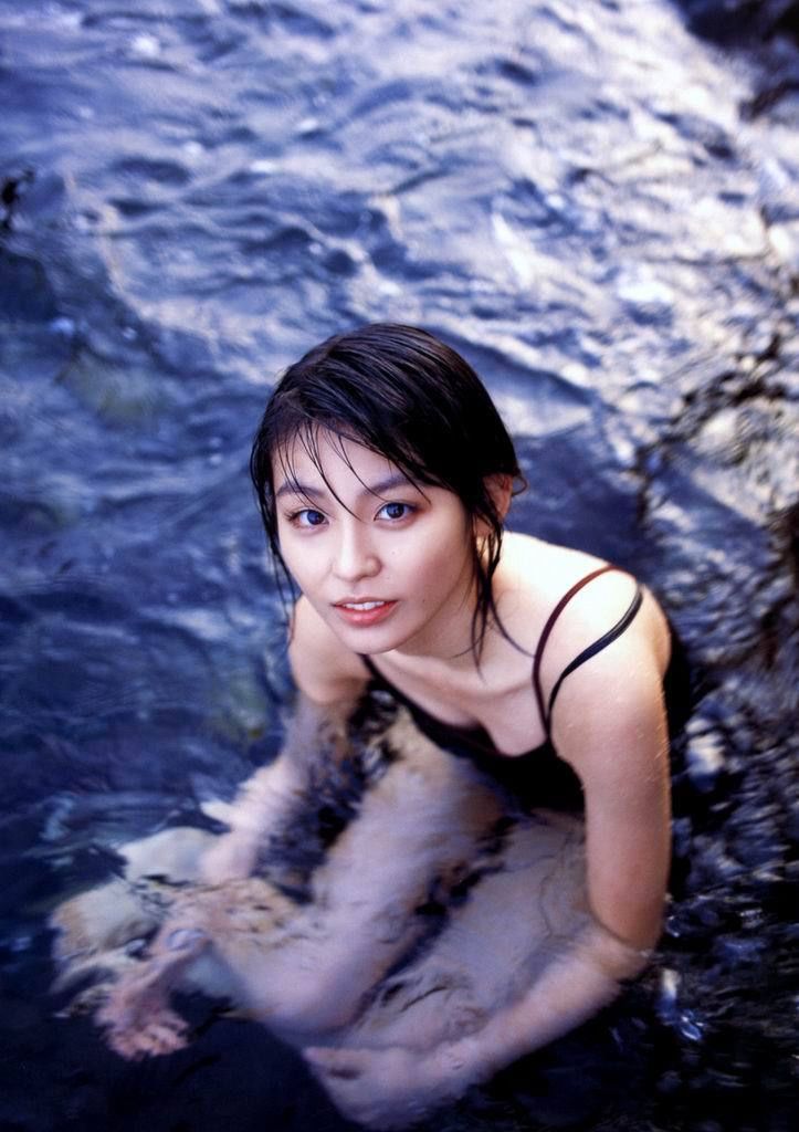 本假屋唯香 第15页 No.521575