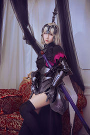 [Net Red COSER Photo] Banbanzi e Soso Sophia - Hei Zhen 1