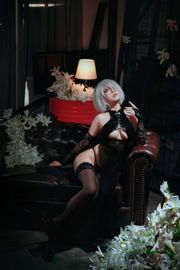 [Foto Net Red COSER] Banbanzi - 2B Smokey Cheongsam