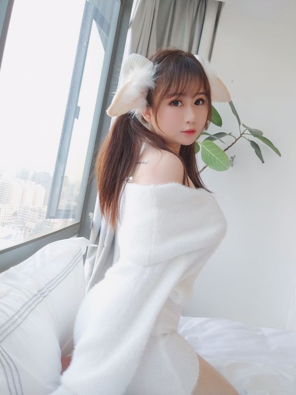 Cosplayer é Yijiang, "Sheep Baa"